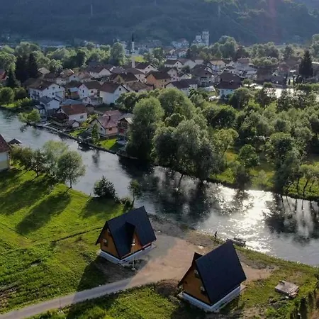 Jajce 2 别墅 *