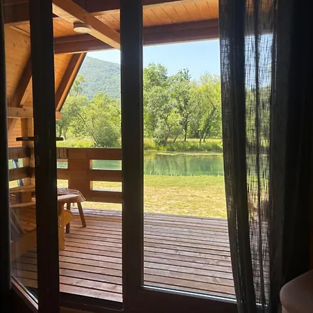 Vila Jajce 2 *