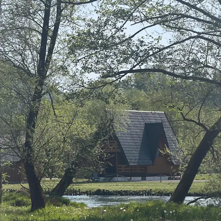 Jajce 2 Βίλα